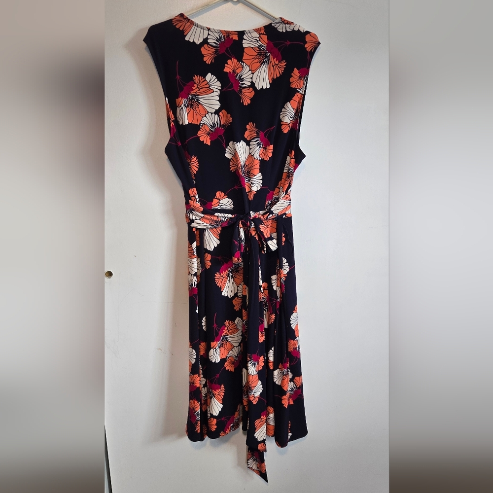 Floral Sleeveless Wrap Dress - Dark blue and Orange 20W - Picture 2 of 5